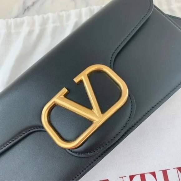 [🌟 PRICE FIRM] Valentino V-Logo Loco Convertible Clutch Crossbody Shoulder Bag - Picture 6 of 17